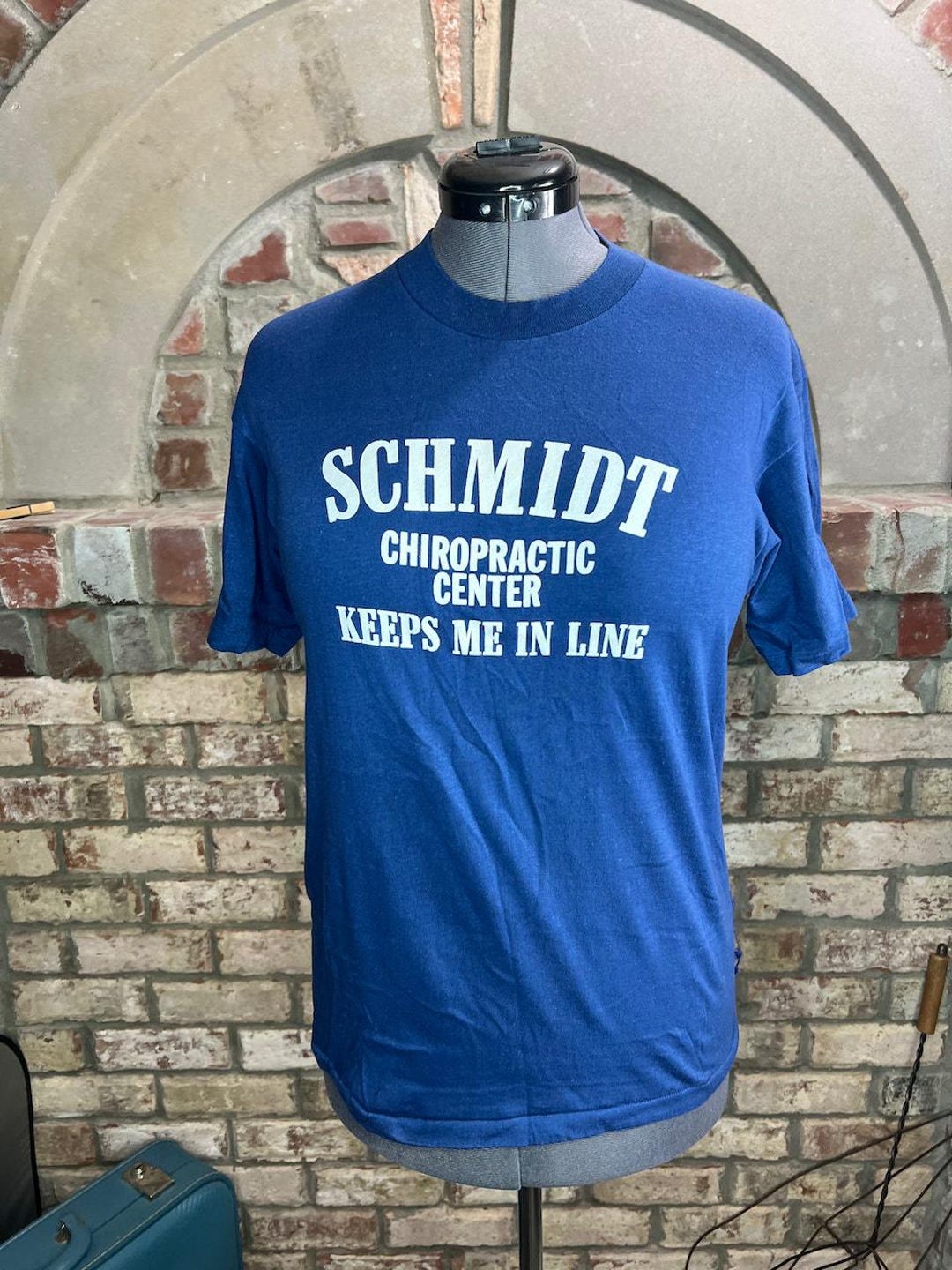 グラフィックTシャツシュミットカイロプラクティックは私を整列させ