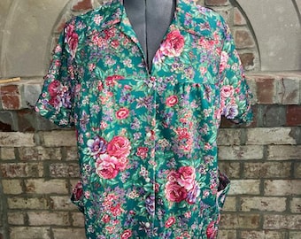 overhemdblouse drukknoopsluiting voorkant bloemenzakken roze groen paars