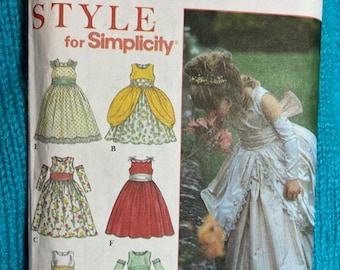 Patrón de costura Simplicity 8953 Vestido de niña princesa falda larga