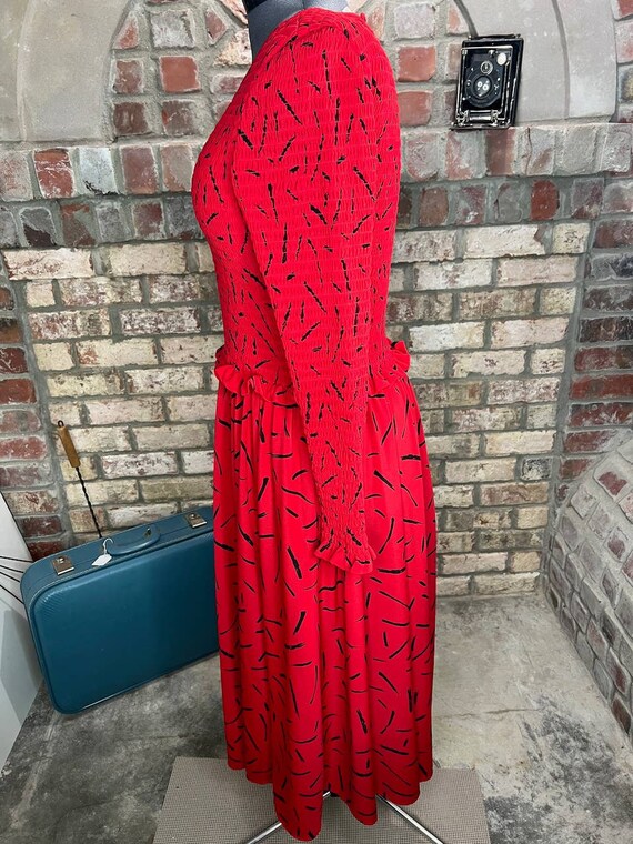 Liz Claiborne dress smocked bodice red black long… - image 6