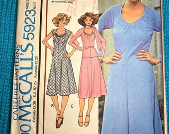 McCall's 5923 Strickmuster, Passform und Flare, Größe 12