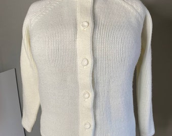 cardigan sweater cream chunky cozy vintage 1950s