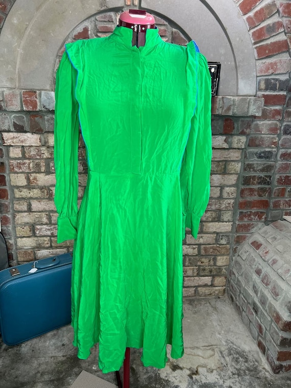 dress 100% silk green blue