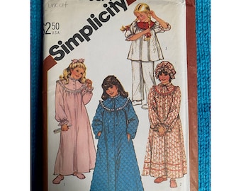 Simplicity 5674 girls nightgown pajamas