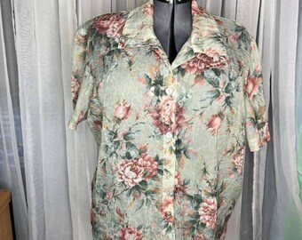 blouse sheer short sleeve floral