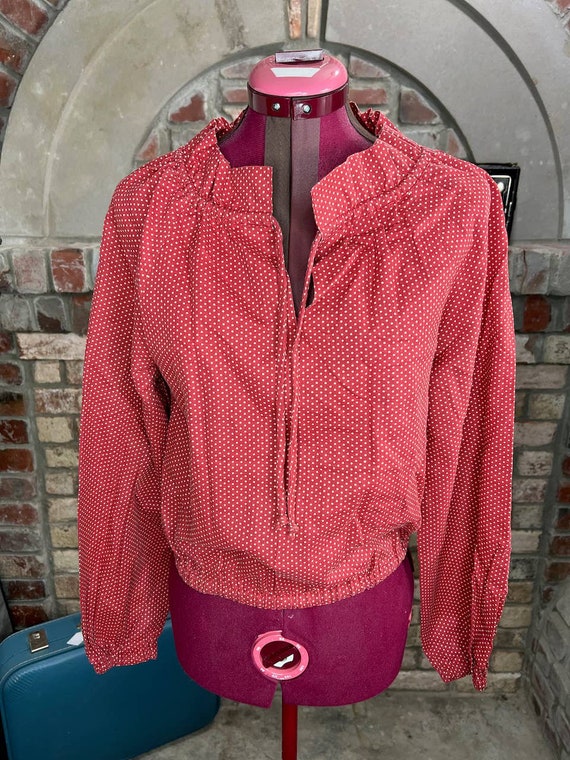 Vintage peasant blouse ruffle collar red polkadot