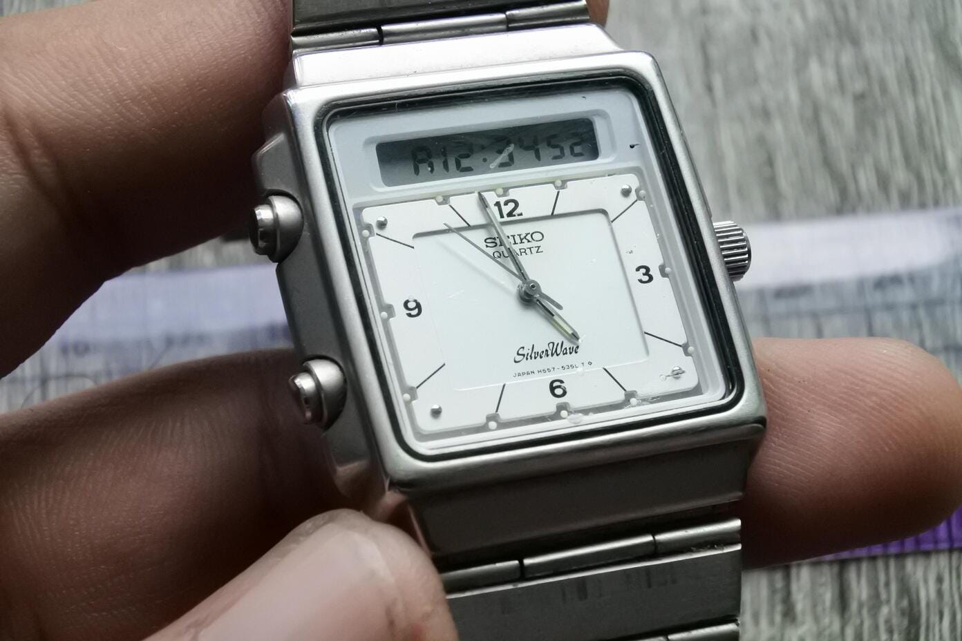 SEIKO SILVER WAVE H557-525A デジタルアナログ腕時計 SEIKO WATCH SILVER WAVE H557-524A ANALOG DIGITAL QUARTZ