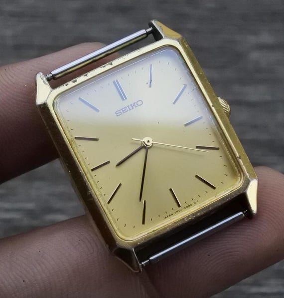 Vintage Seiko Year 1991 7NO1 5050 Dress Men Quartz Watch