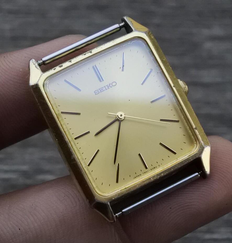 Vintage Seiko Year 1991 7NO1 5050 Dress Men Quartz Watch Japan