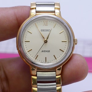 Vintage Seiko Avenue 7N01 6F50 Dress Watch Lady Quartz Watch Japan