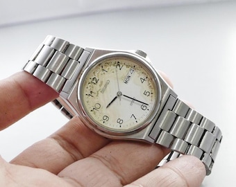 現在、この商品の在庫はありません - Etsy