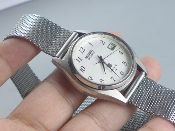 Vintage Seiko Type II 4622 8000 White Dial Men Quartz Watch Japan