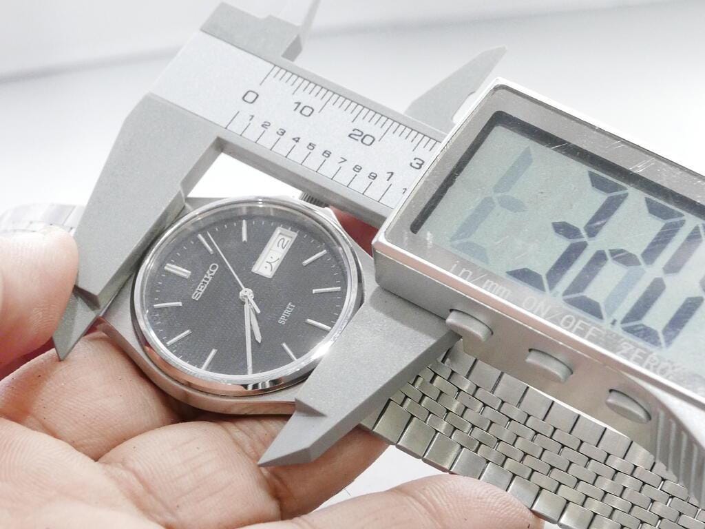 Vintage Seiko Spirit 7N48 7A10 Black Dial Men Quartz Watch