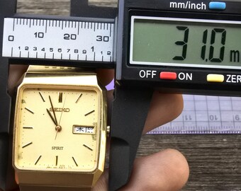 Vintage Seiko Spirit 9533 5030 Yellow Dial Men Quartz Watch Japan