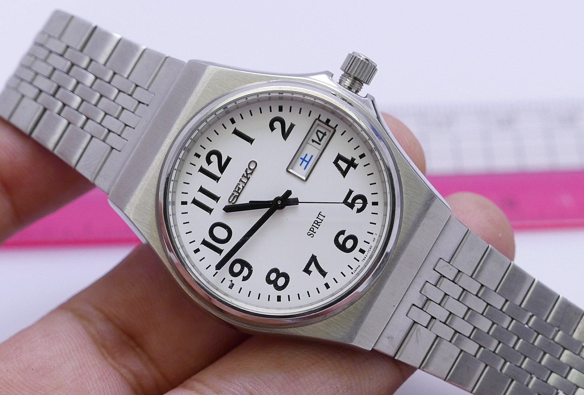 Vintage Seiko Spirit 7N43 7B70 Weißes Zifferblatt Herren Quarzuhr 