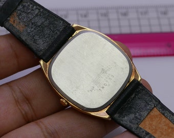 Vintage Seiko Gold Plated 7830 5020 Textured Dial Men Quartz