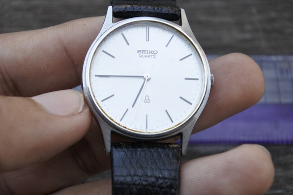 SEIKO VINTAGE QUARTZ 2621-5280メンズクォーツ　稼働 Vintage Seiko Quartz Watch NOT WORKING Parts Or Repair AS-IS