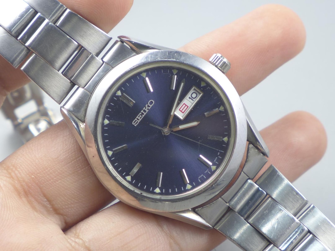 Vintage Seiko 7N43 9080 Blue Dial Men Quartz Watch Japan JDM Round