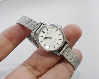 Vintage Seiko Lucent 5E21 5C10 Roman Numeric Dial Lady