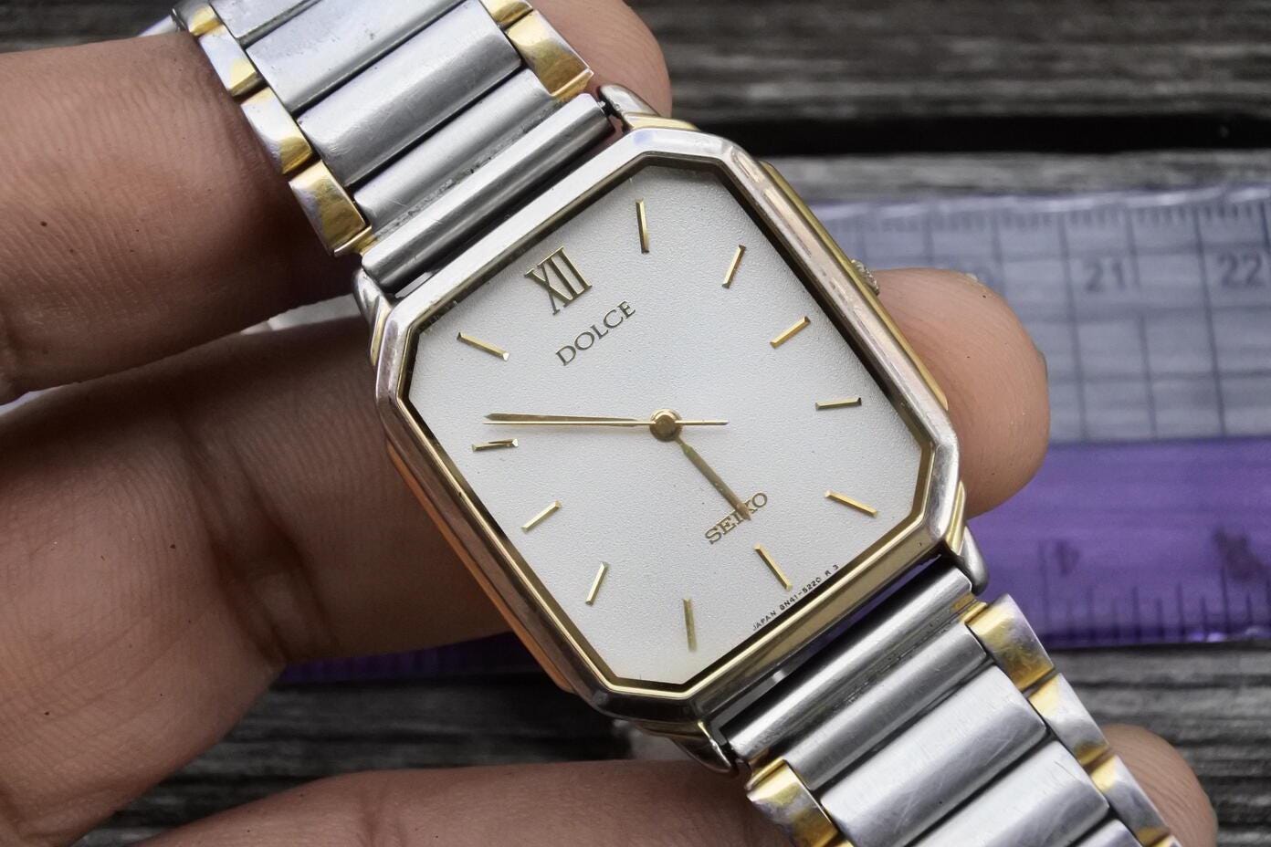 SEIKO DOLCE ホワイト文字盤 ゴールドメッシュ