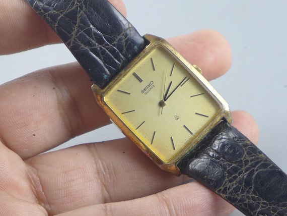 Vintage Seiko Gold Plate 2621 5240 Yellow Dial Men Quartz Watch