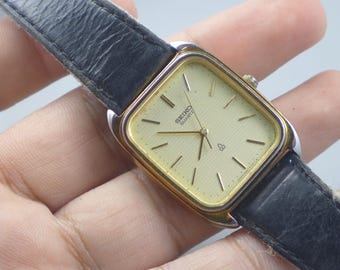 セイコーシャリオ６０３０-５３４０メンズクオーツ il_fullxfull.6066122133_5w4y.jpg