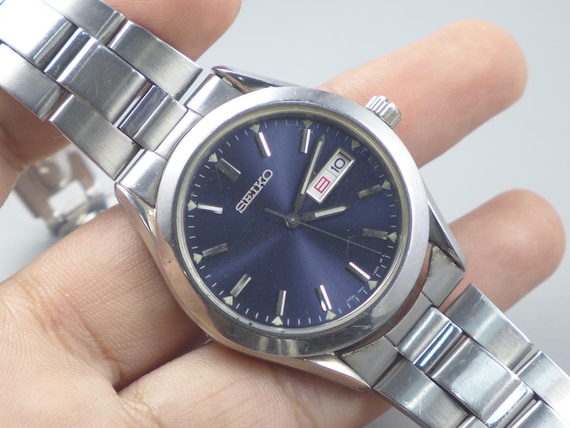 Vintage Seiko 7N43 9080 Blue Dial Men Quartz Watch Japan JDM Round
