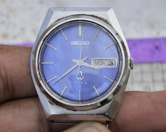 Vintage Seiko Type II 7123 7010 Blue Dial Men Quartz Watch Japan