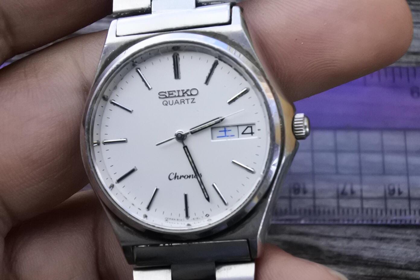 Vintage Seiko Chronos 8123 6130 White Dial Men Quartz Watch Japan