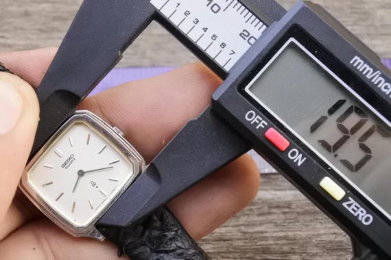 Vintage Seiko 2320 5190 White Dial Lady Quartz Watch Japan Square