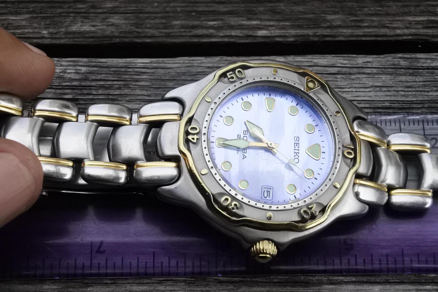 SEIKO TITANIUM SCUBA 7N35-6030 ダイバーズウォッチ Vintage Seiko Scuba 7N35 6030 Mother of Pearl Dial Lady