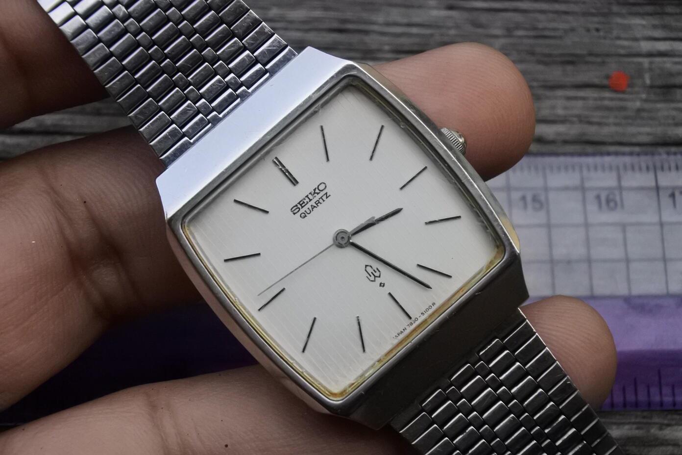 Vintage Seiko 7830 5080 Textured Dial Men Quartz Watch Japan