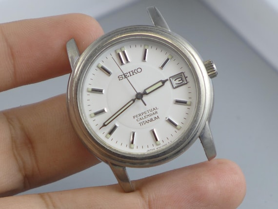 Vintage Seiko Perpetual Calendar 8F32 00A0 Titanium Case Men