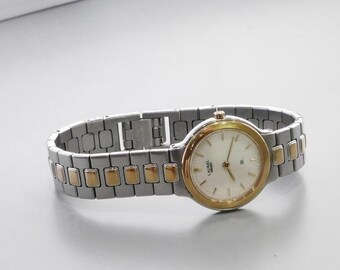 Vintage Seiko LAUREL LR 2F50 0730 Integrated Bracelet Lady Quartz