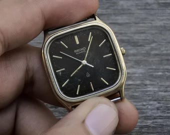 Vintage Seiko Gold Plated 6431 5050 Dress Men Quartz Watch Japan