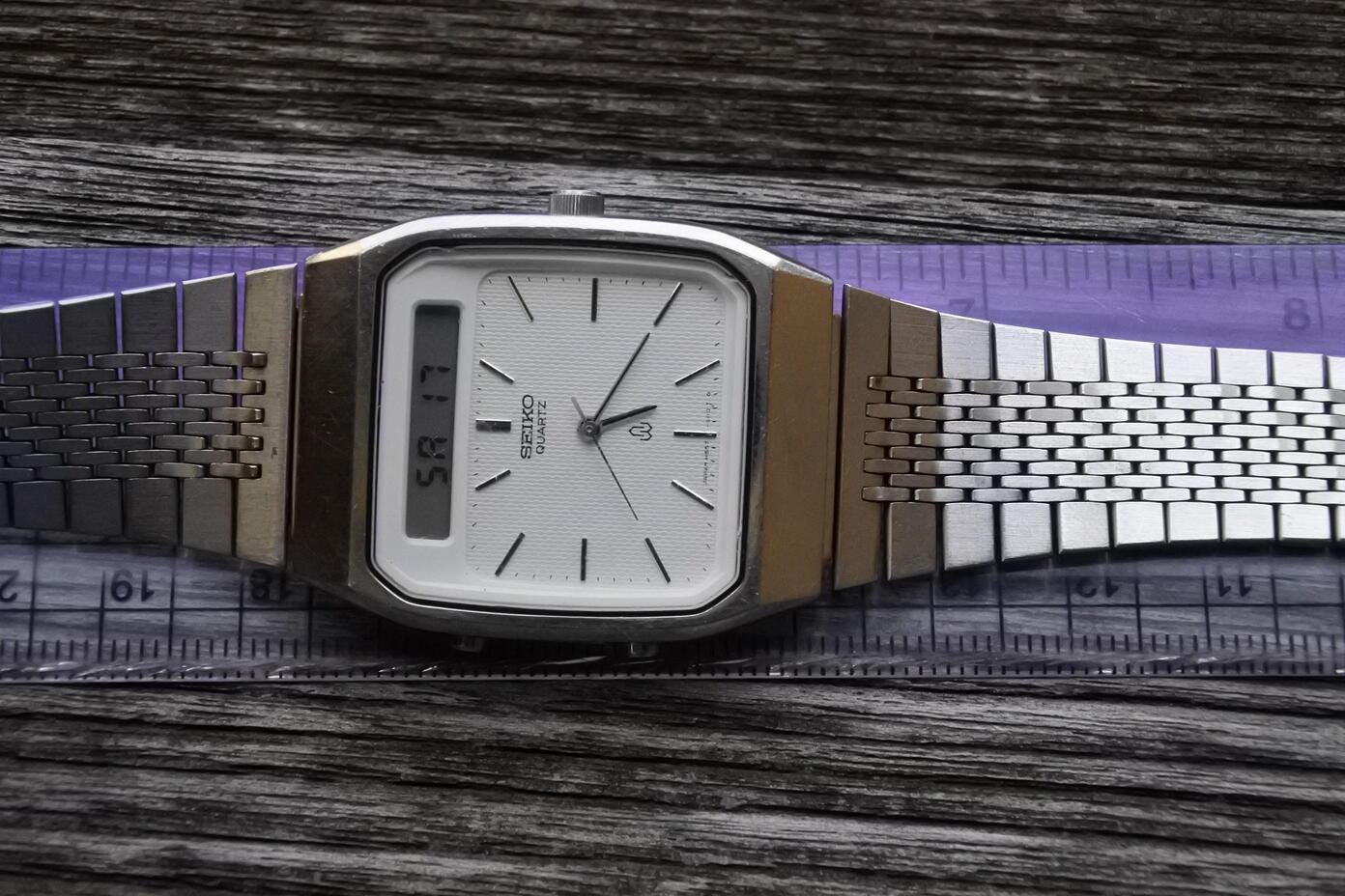 〈レア〉【SEIKO】【CASIO】デジタル腕時計 セット(95) Seiko digital watch - Etsy 日本