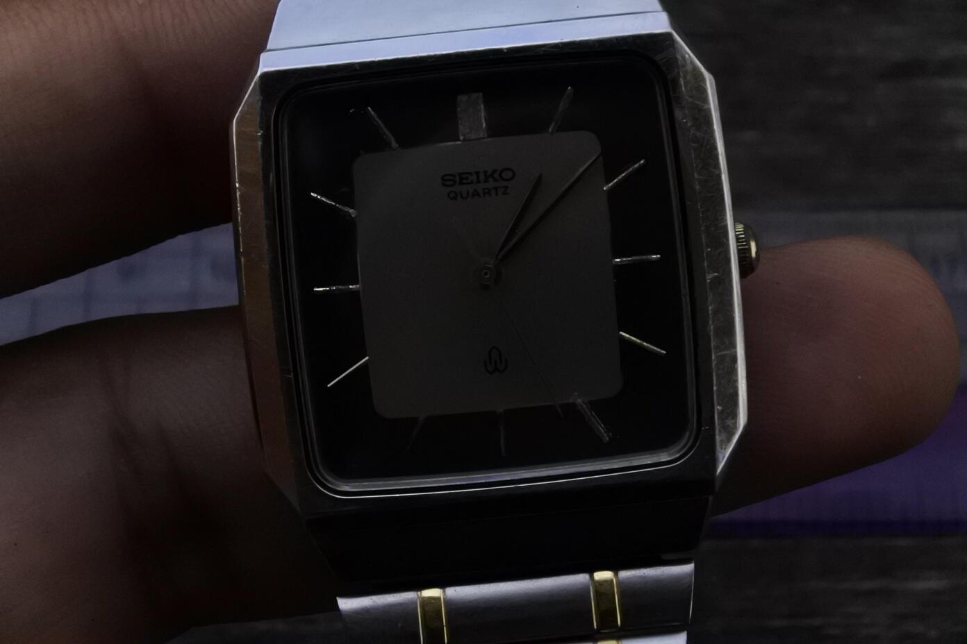 メディカル60 中古 Vintage Seiko 6030 5490 Gray Dial Men Quartz Watch Japan JDM