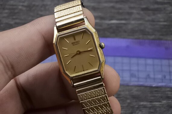 新品電池　SEIKO　7321-5240　ゴールド オクタゴン レディース 希少 新品電池 SEIKO 腕時計 レディース 7321-5670 ゴールド - メルカリ