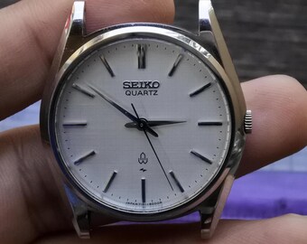 Vintage Seiko 7121 8000 White Dial Men Quartz Watch Japan