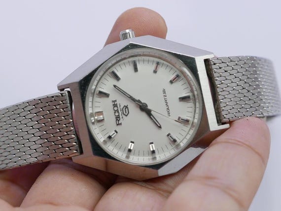 Vintage Ricoh Riquartz Sdz White Dial Men Quartz Watch Japan Multi