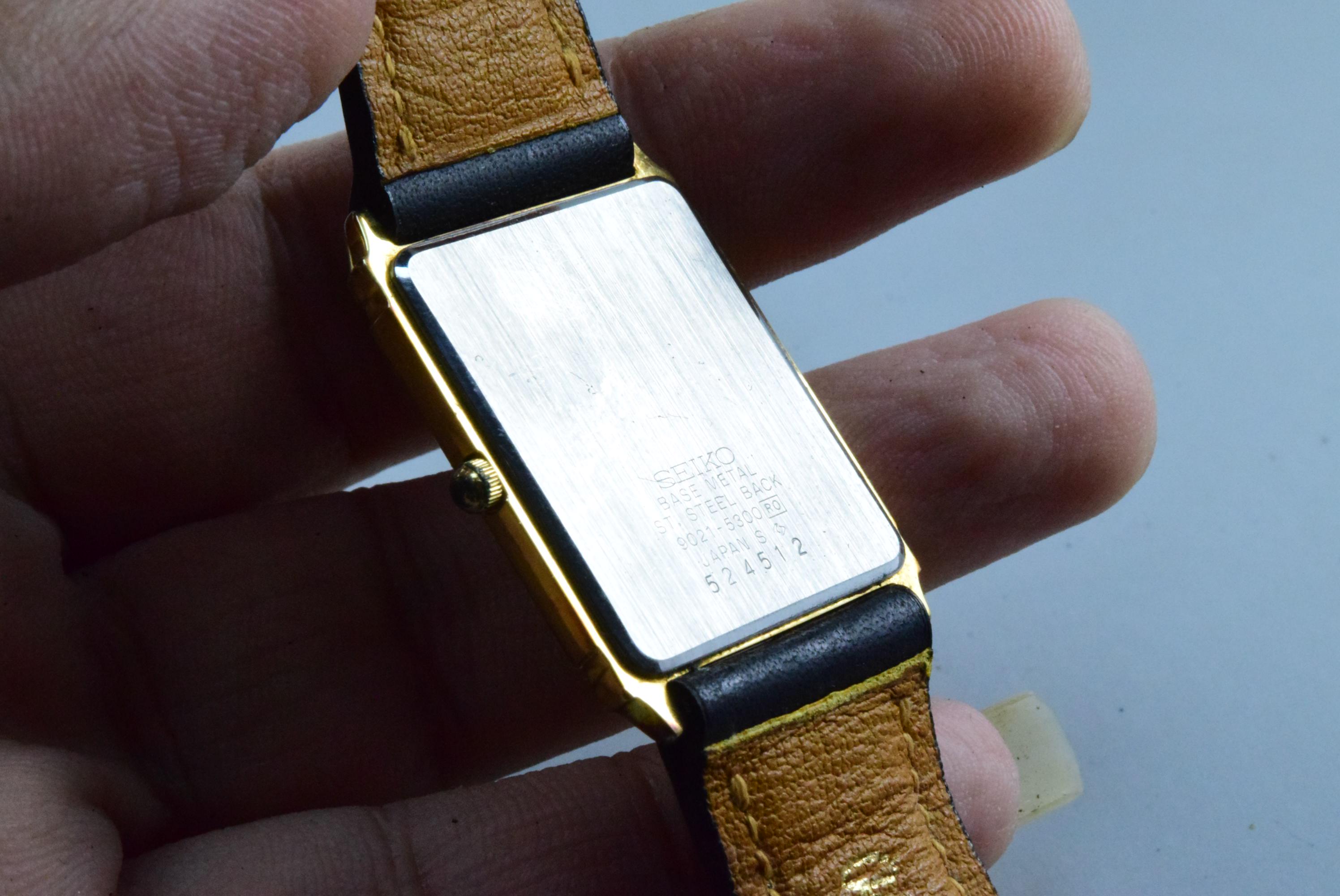 Vintage Seiko Gold Plate 9021 5300 Yellow Dial Men Quartz Watch