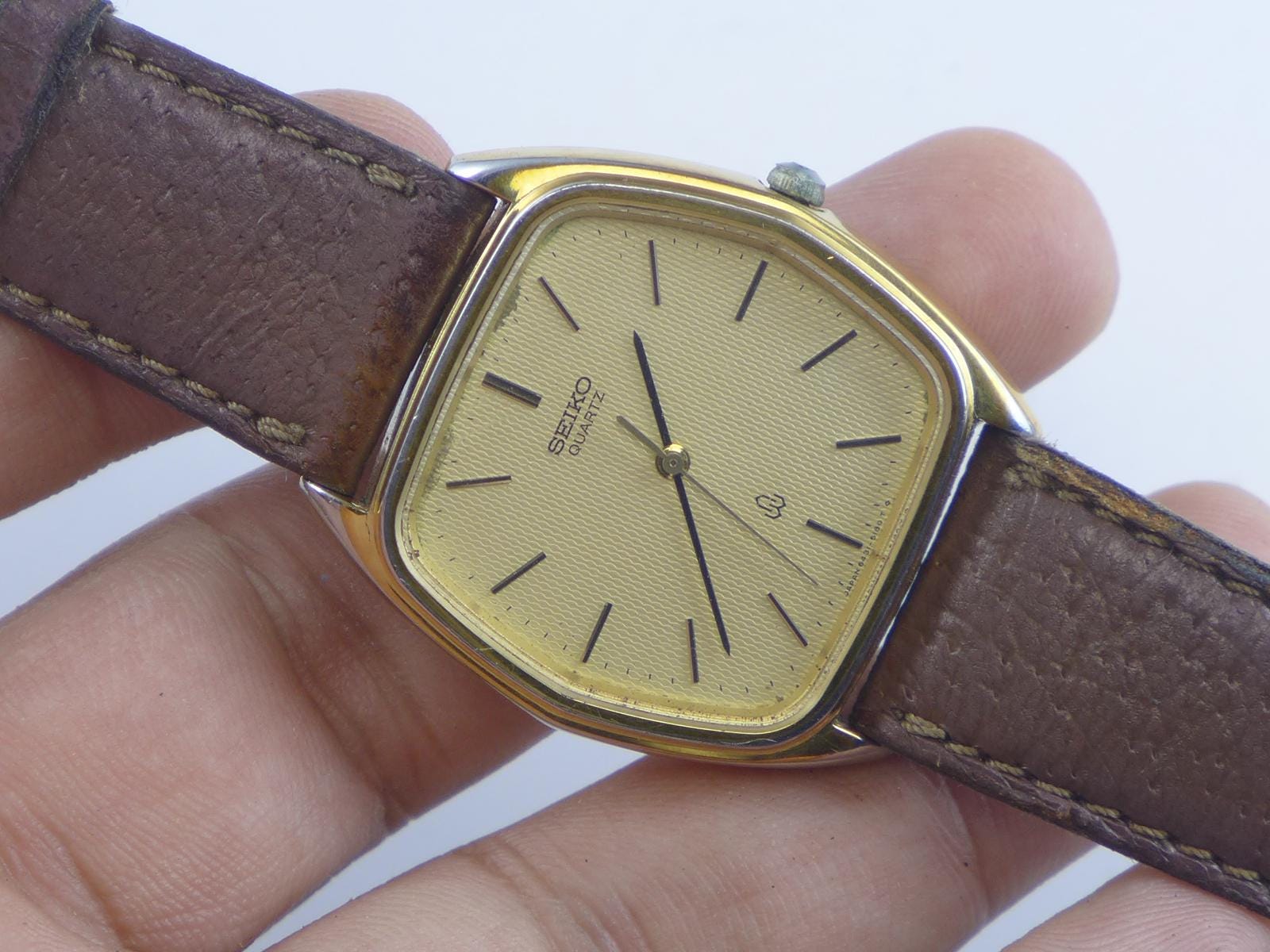 Vintage Seiko Gold Plate 6431 5100 Textured Dial Men Quartz Watch