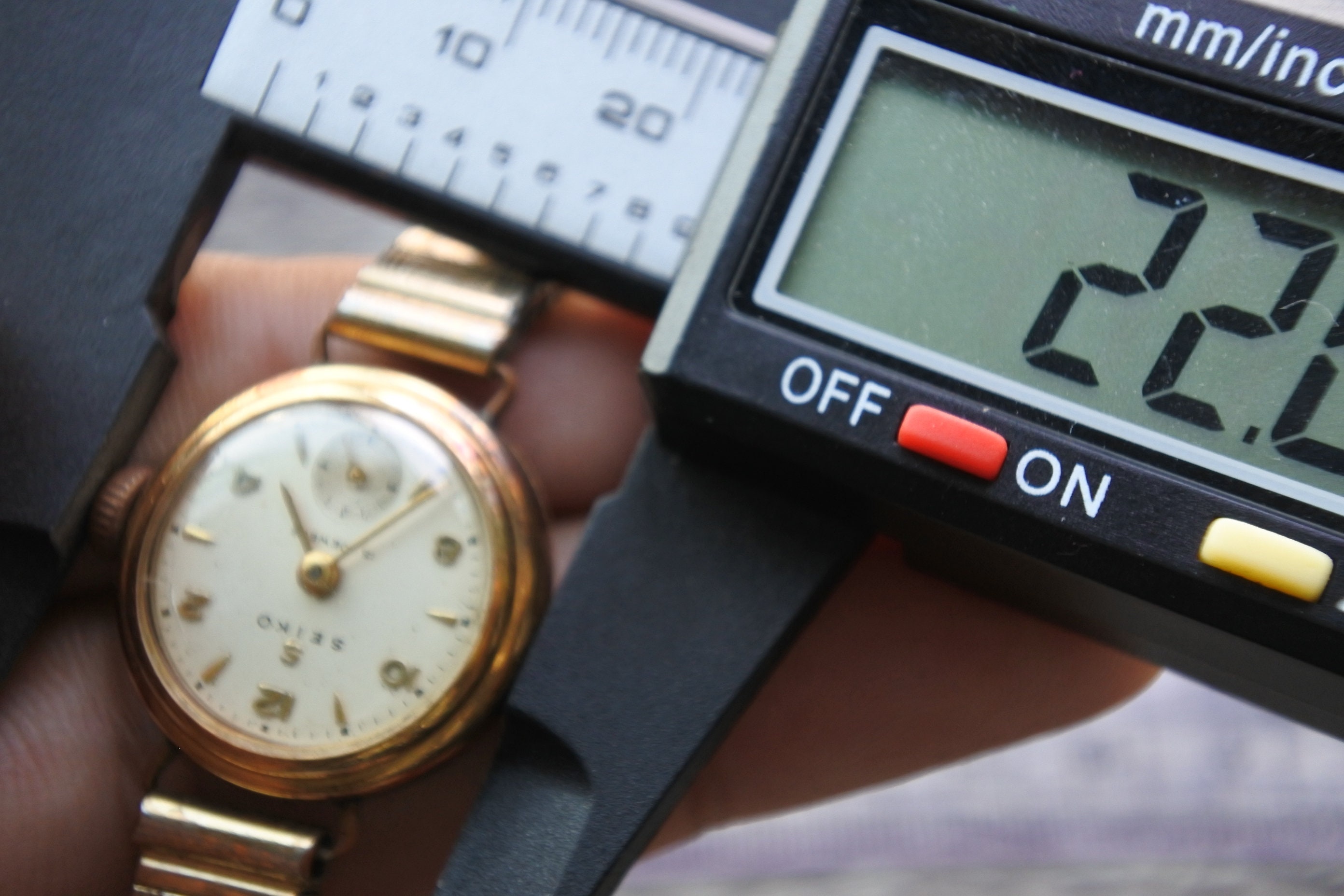 SEIKO SEIKOSHA ヴィンテージ腕時計 Vintage Super Rare Seiko Seikosha Hand Winding Watch in Full 18k