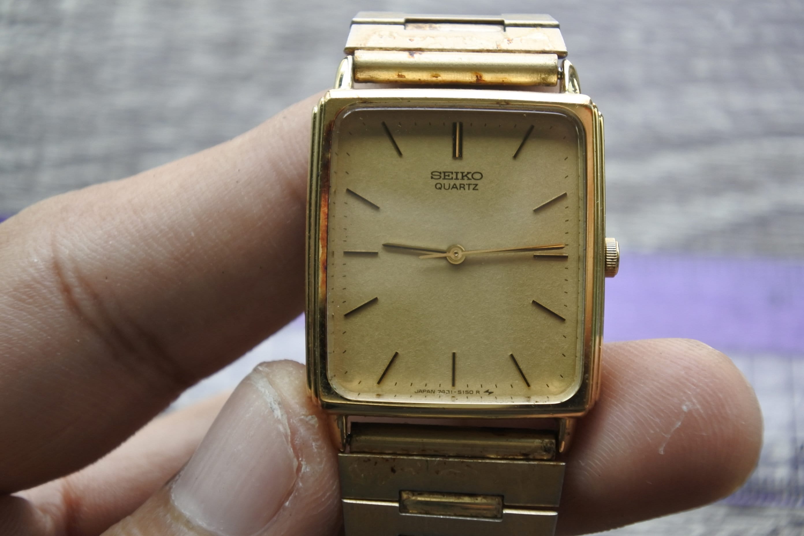 Vintage Seiko Gold Plated 7431 5100 Textured Dial Men Quartz Watch 