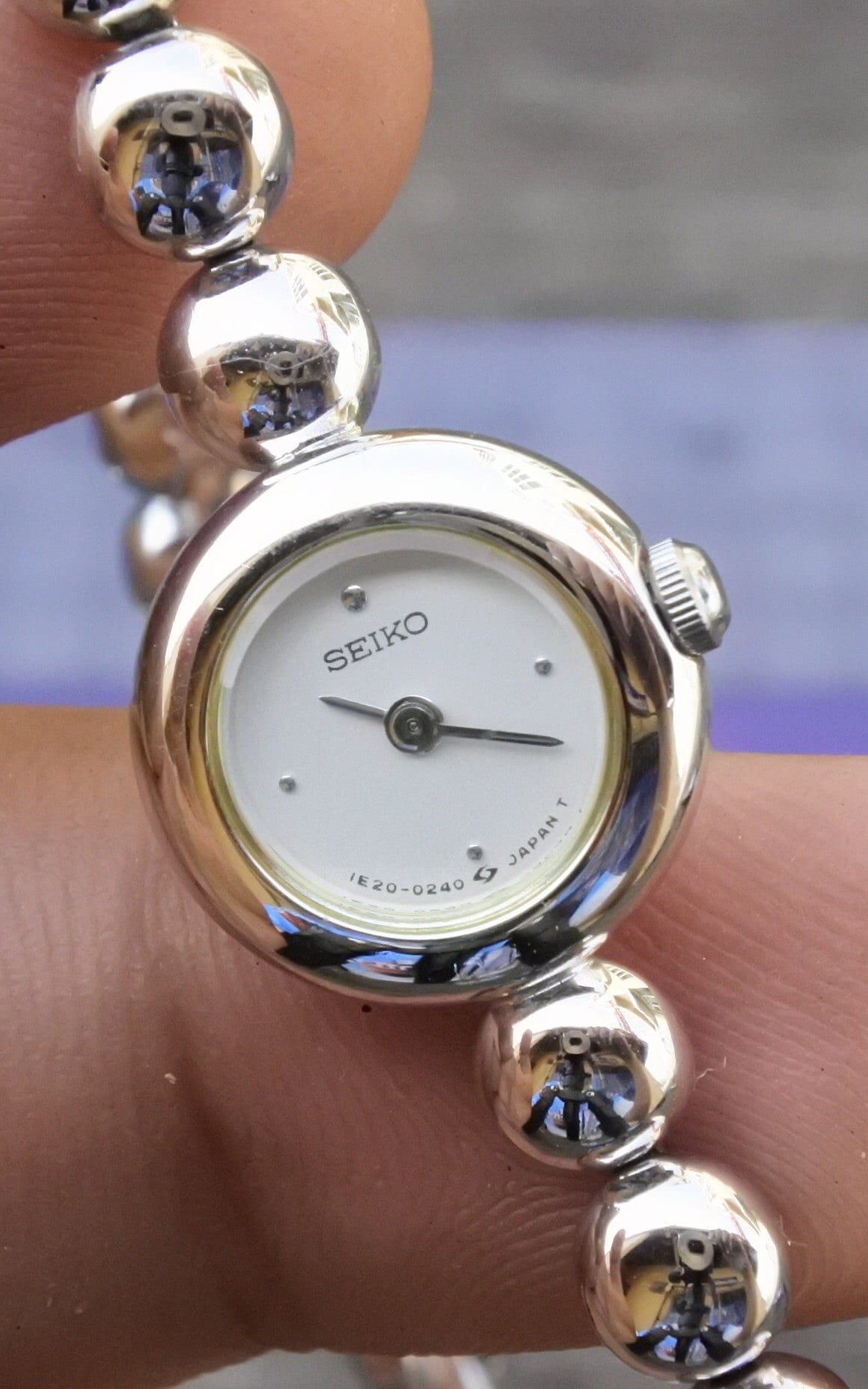 Vintage Seiko Gold Plated 1E20 0240 Tiny Lady Quartz Watch Japan 
