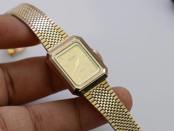 Vintage Rado Diastar 179.9557.3 Yellow Dial Lady Quartz Watch