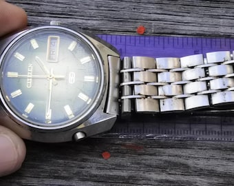 70年代ヴィンテージ シチズン コスモトロン ウォッチ：エメラルド文字
