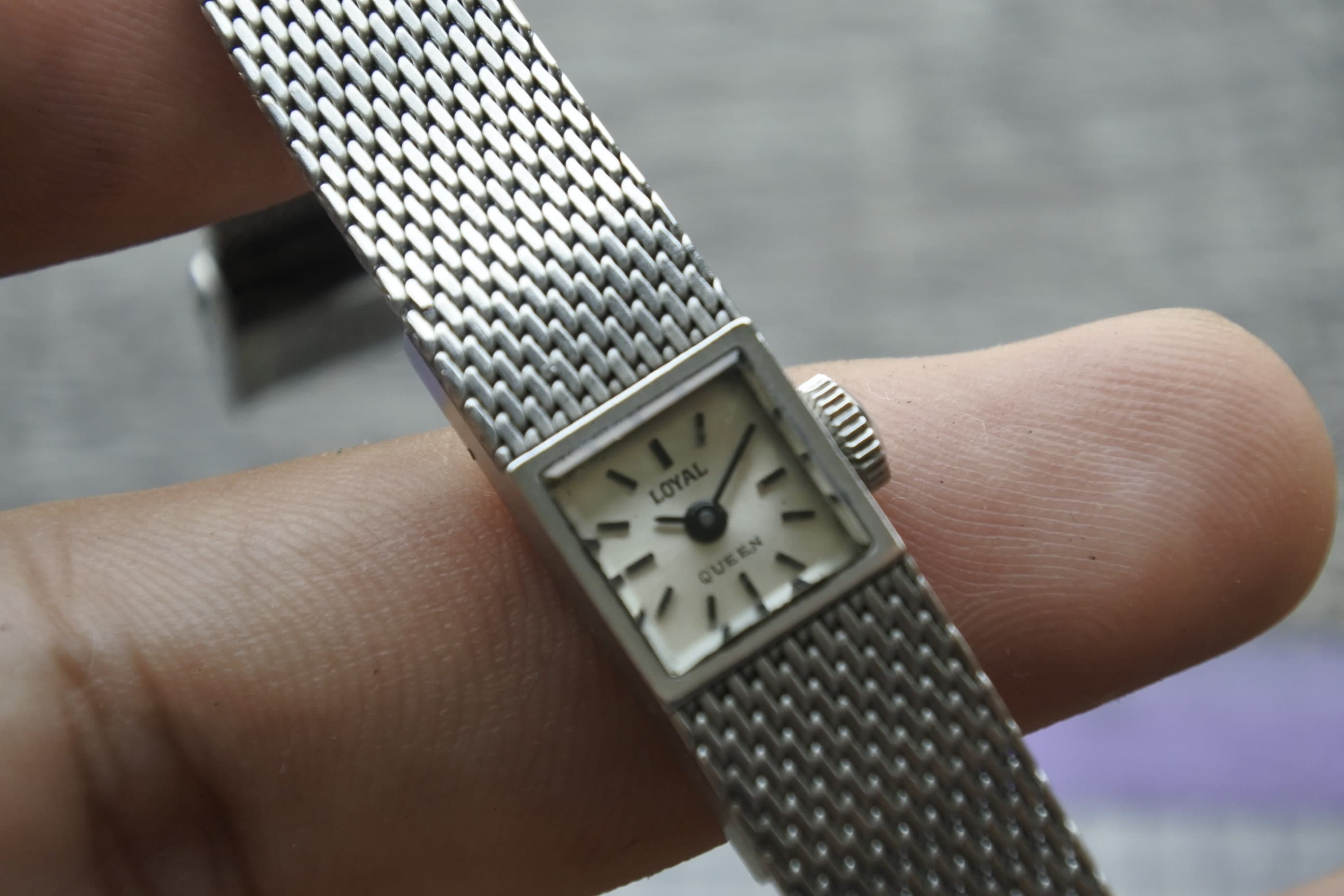 Loyal quartz chronograph men's watch new arrivals