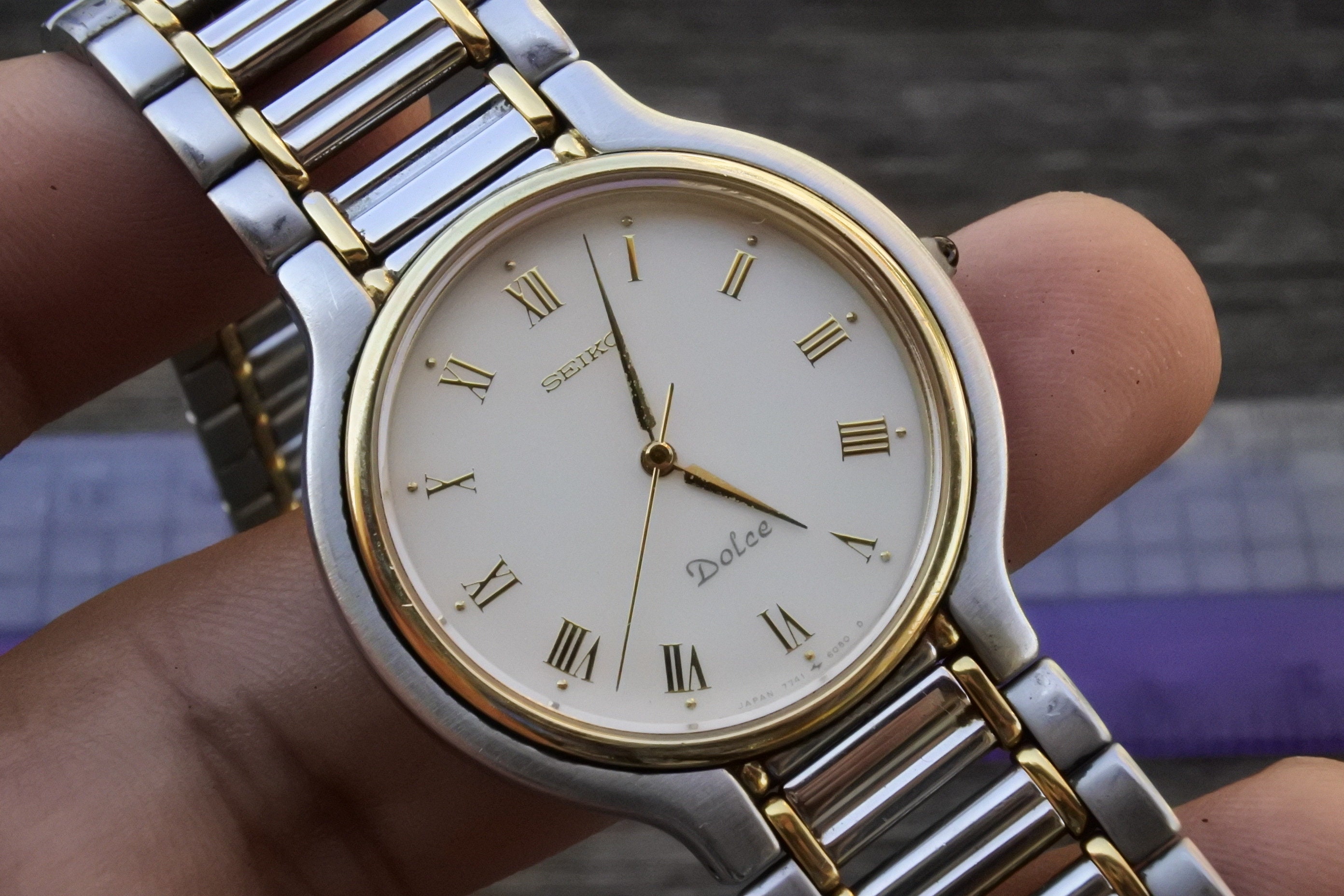 Vintage Seiko Dolce 7741 6050 Roman Numeral Dial Unisex Quartz