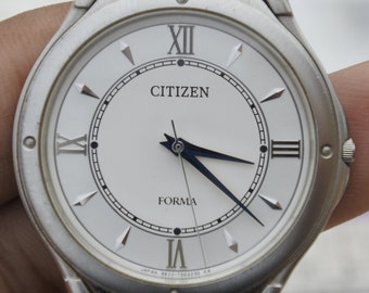 Vintage Citizen Forma Very Slim Roman Numeric Dial Men Quartz Wristwatch Japan Round Shape 36mm